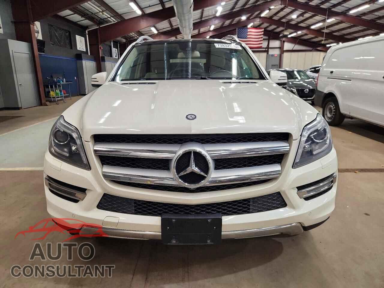 MERCEDES-BENZ GL-CLASS 2013 - 4JGDF7CE1DA162487