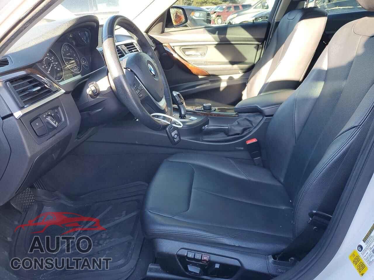 BMW 3 SERIES 2015 - WBA3A5C58FF607670
