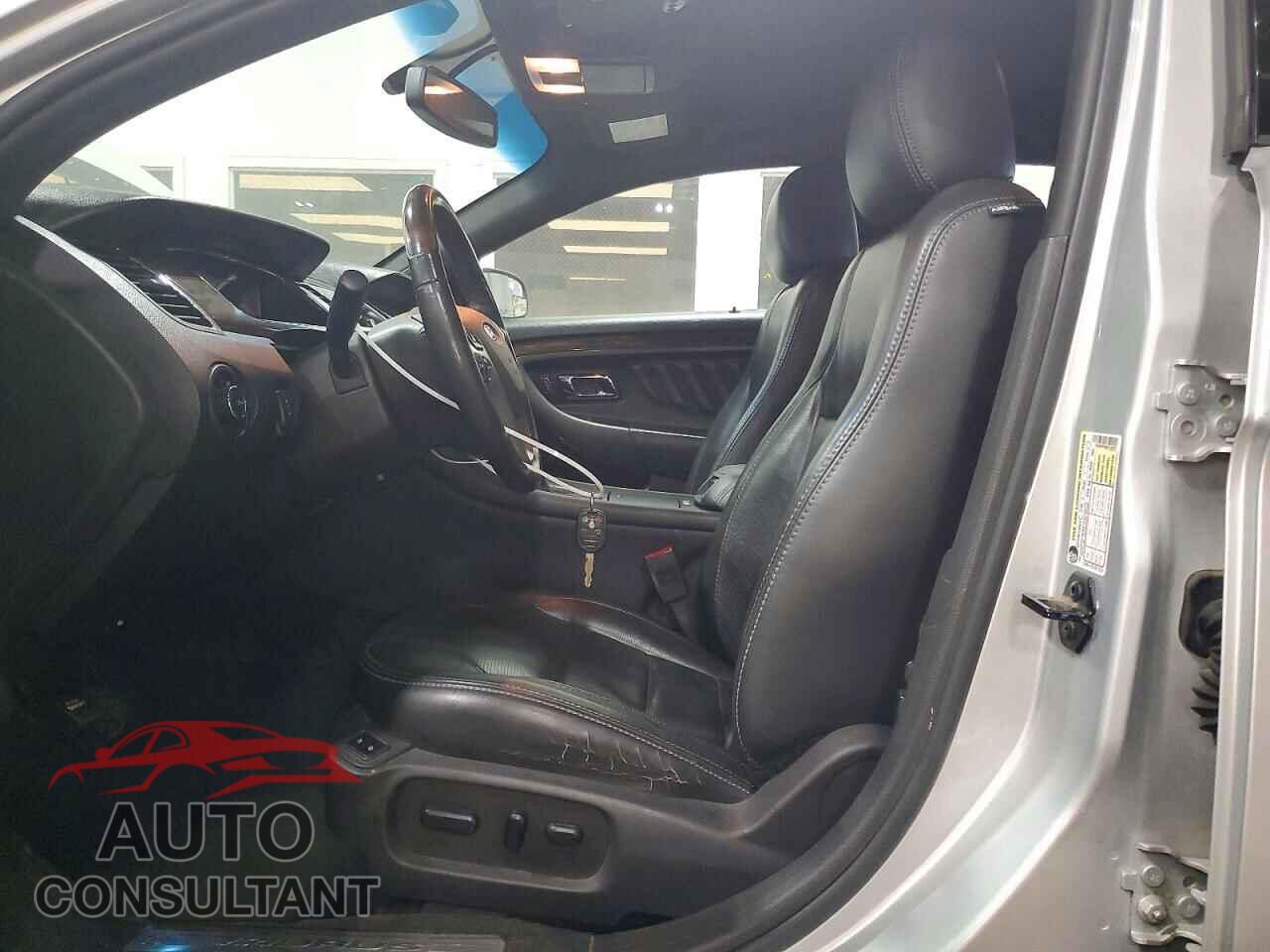 FORD TAURUS 2013 - 1FAHP2F80DG129527