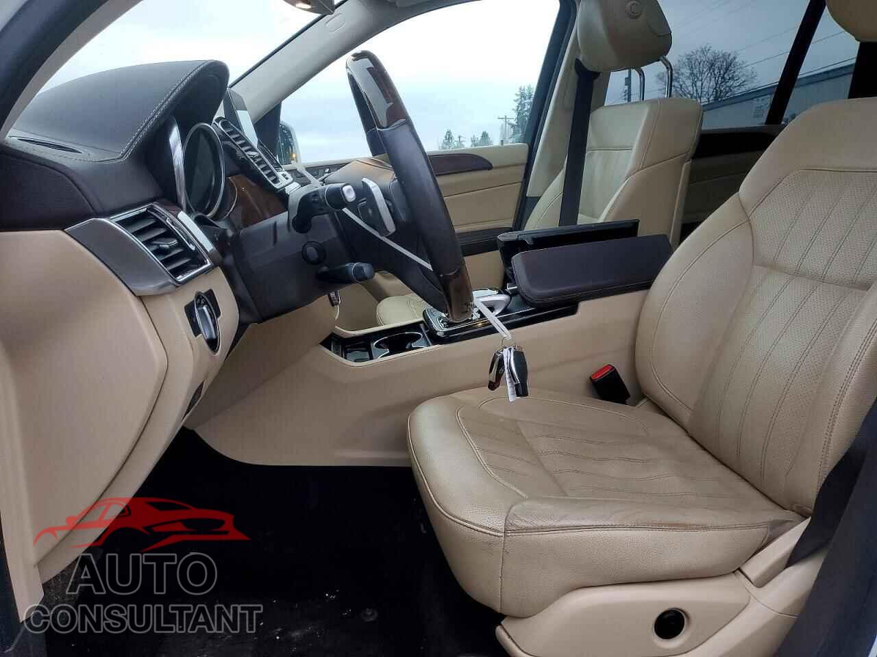 MERCEDES-BENZ GLS-CLASS 2017 - 4JGDF6EE3HA975021