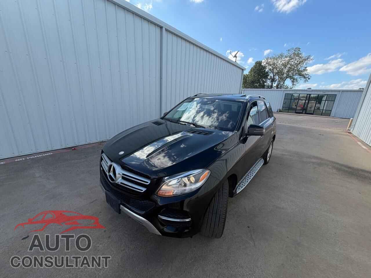 MERCEDES-BENZ GLE-CLASS 2016 - 4JGDA5JB2GA712019