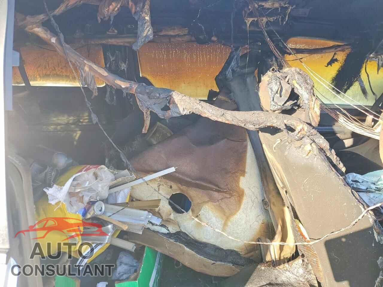 DODGE CARAVAN 2011 - 2D4RN3DG2BR700583