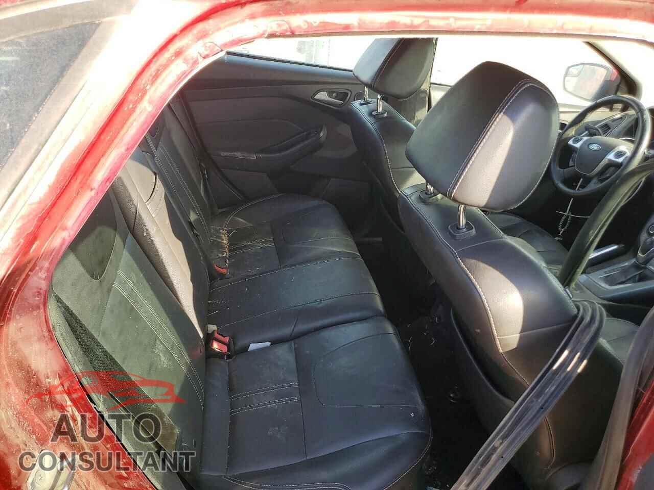 FORD FOCUS 2013 - 1FADP3J20DL270970