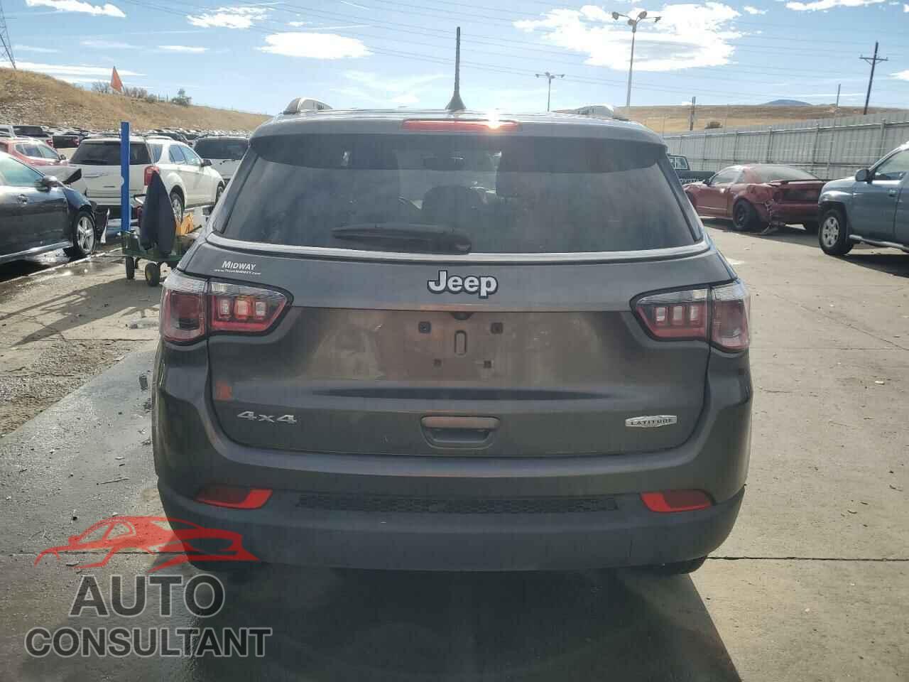 JEEP COMPASS 2018 - 3C4NJDBBXJT350118