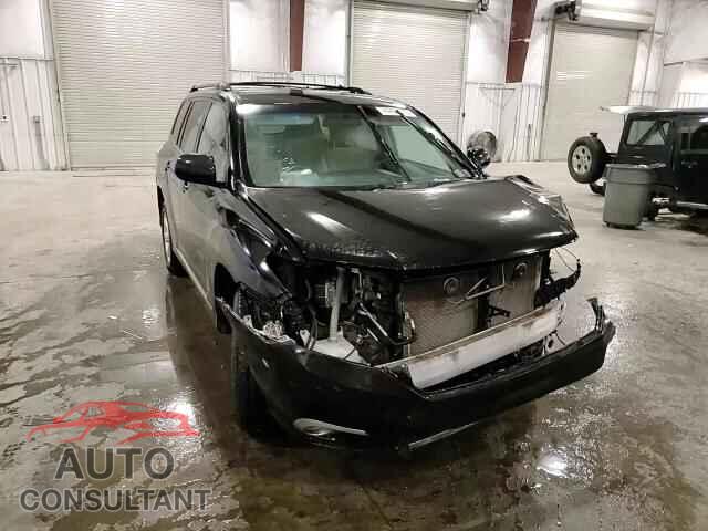 TOYOTA HIGHLANDER 2013 - 5TDBK3EH8DS236854
