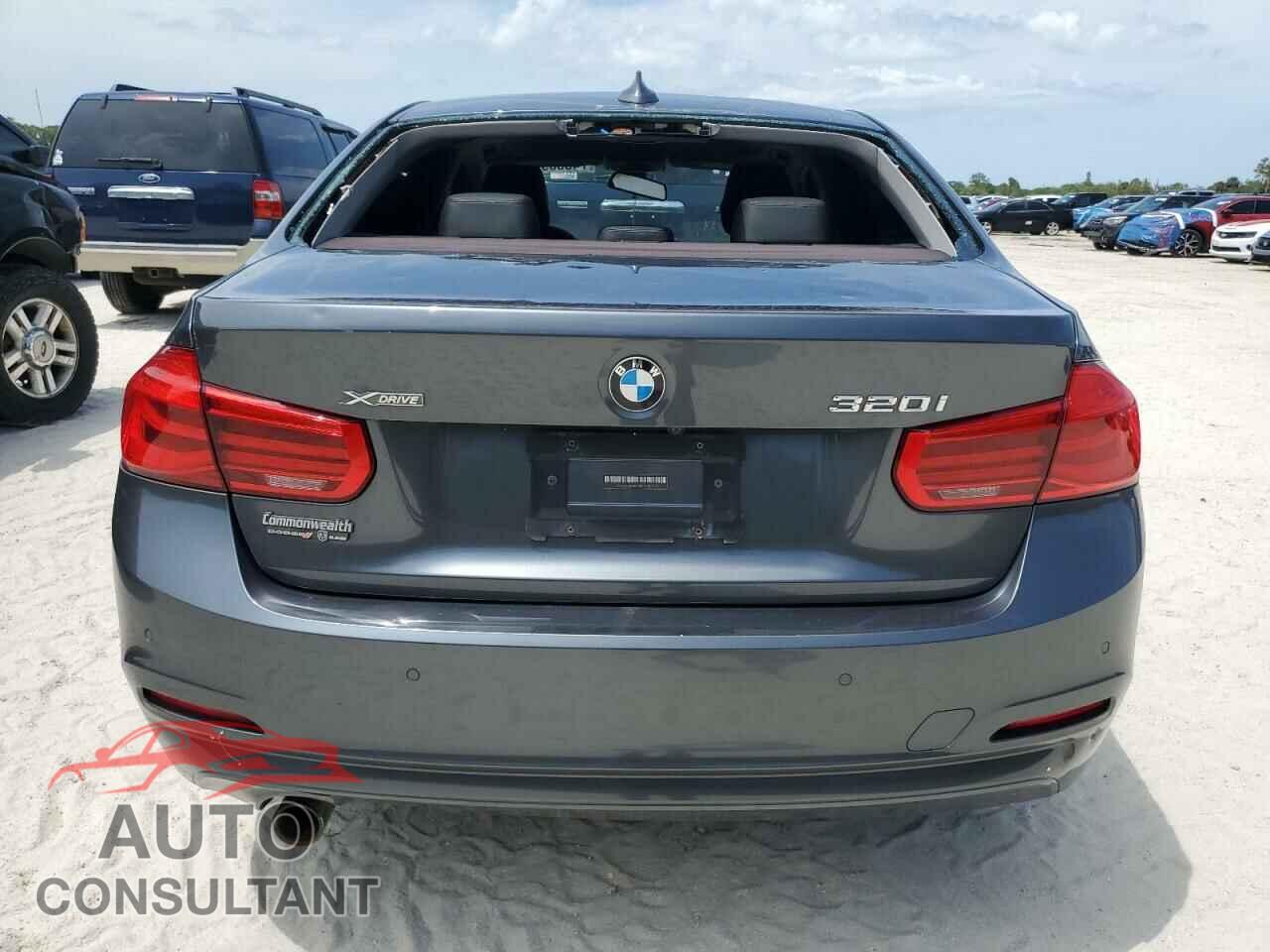 BMW 3 SERIES 2016 - WBA8E5G51GNU20198