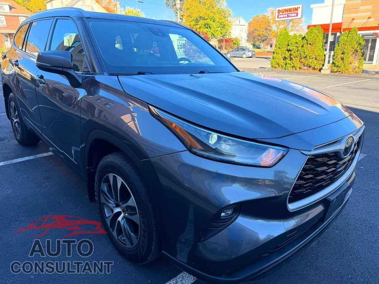 TOYOTA HIGHLANDER 2021 - 5TDGZRBH1MS557448