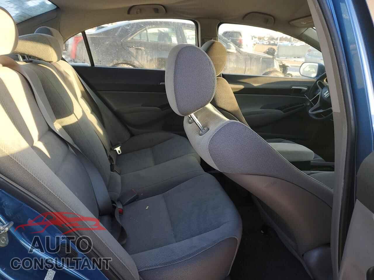 HONDA CIVIC 2009 - 19XFA16579E040175