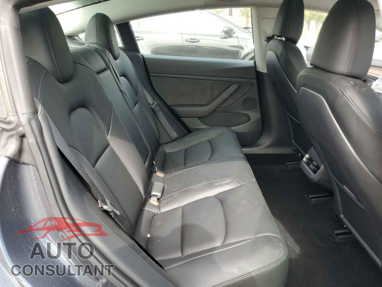 TESLA MODEL 3 2023 - 5YJ3E1EA3PF546986