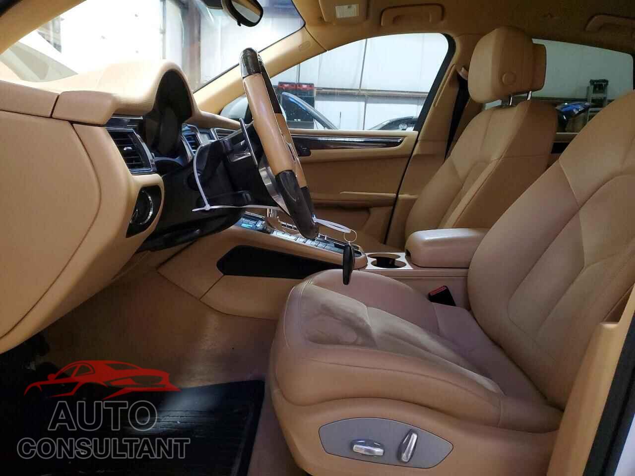 PORSCHE MACAN 2015 - WP1AB2A59FLB55396