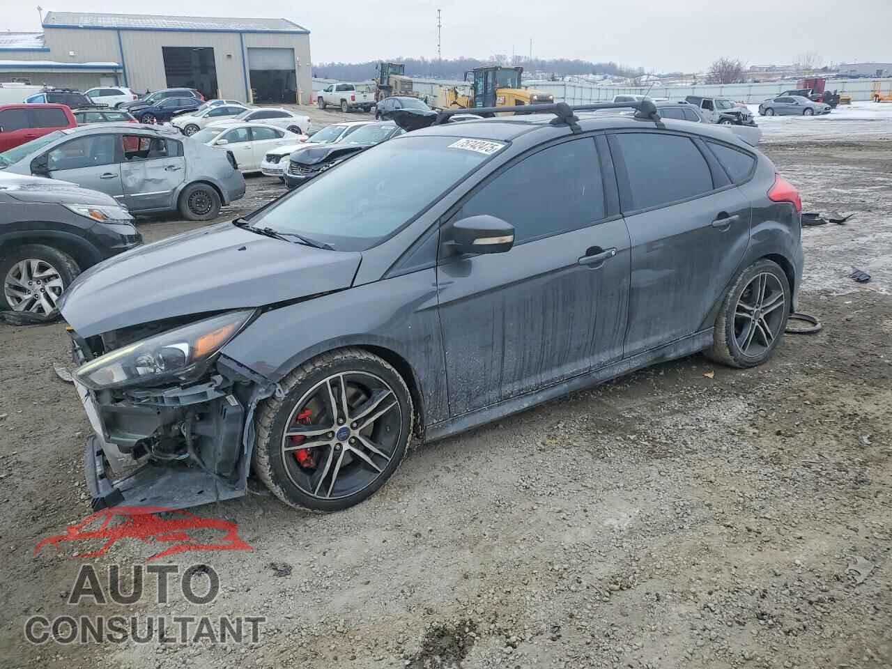 FORD FOCUS 2017 - 1FADP3L97HL281335