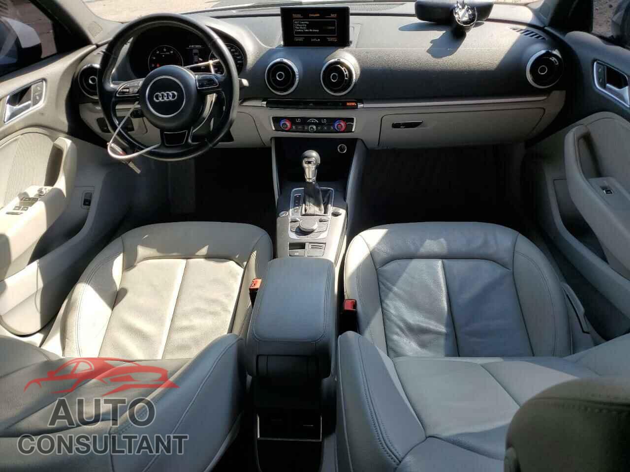 AUDI A3 2016 - WAUA7GFF8G1037366