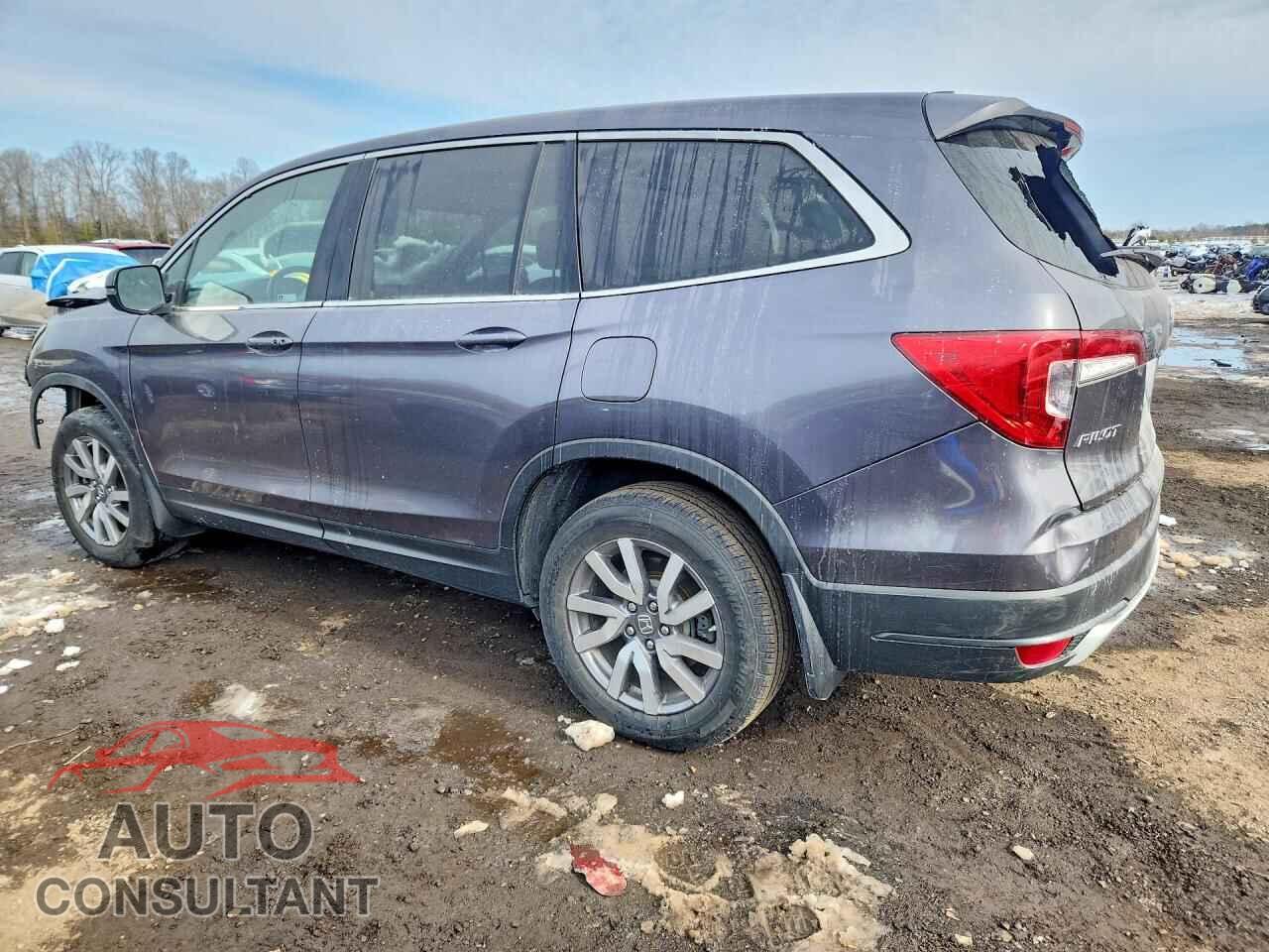 HONDA PILOT 2021 - 5FNYF6H50MB028201