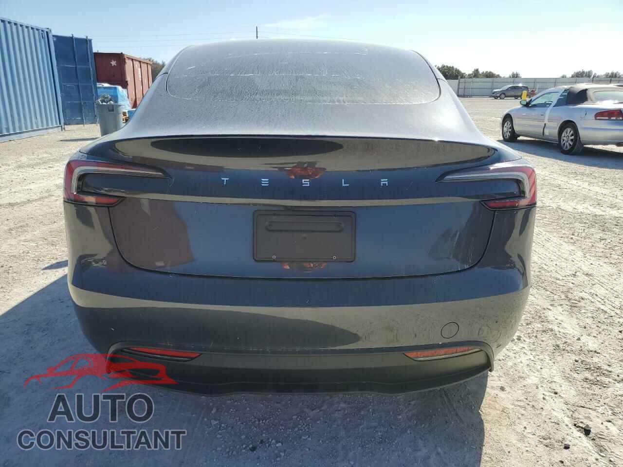 TESLA MODEL 3 2024 - 5YJ3E1EAXRF766077