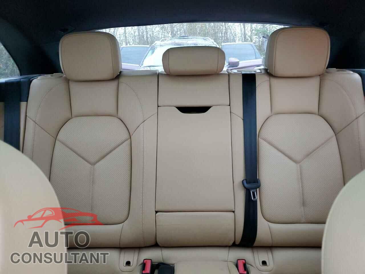 PORSCHE MACAN 2018 - WP1AA2A55JLB03985