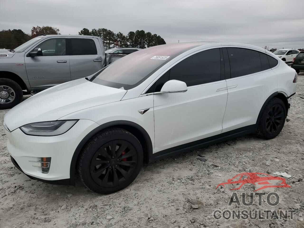 TESLA MODEL X 2020 - 5YJXCBE29LF301836