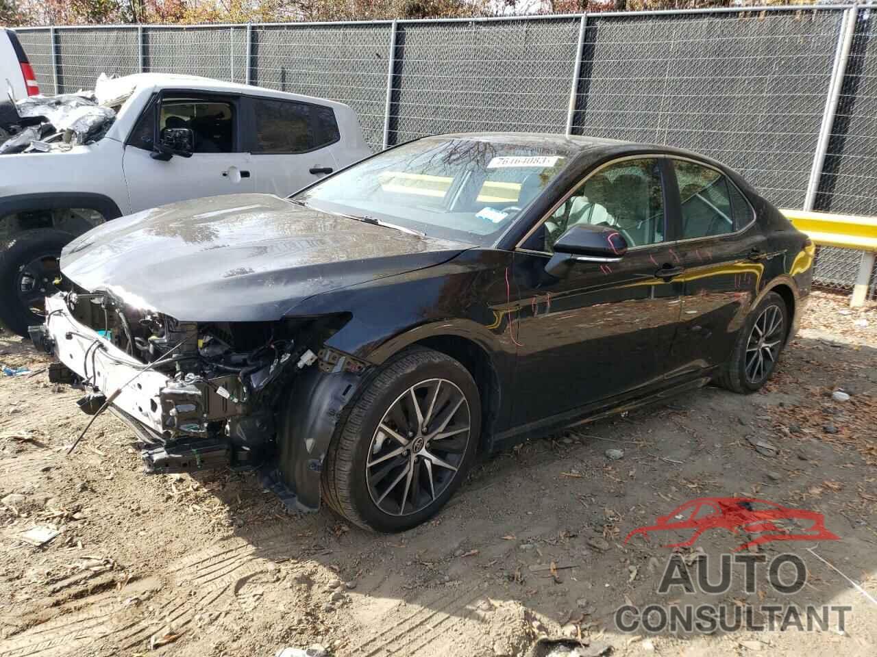 TOYOTA CAMRY 2022 - 4T1G11AK9NU660177