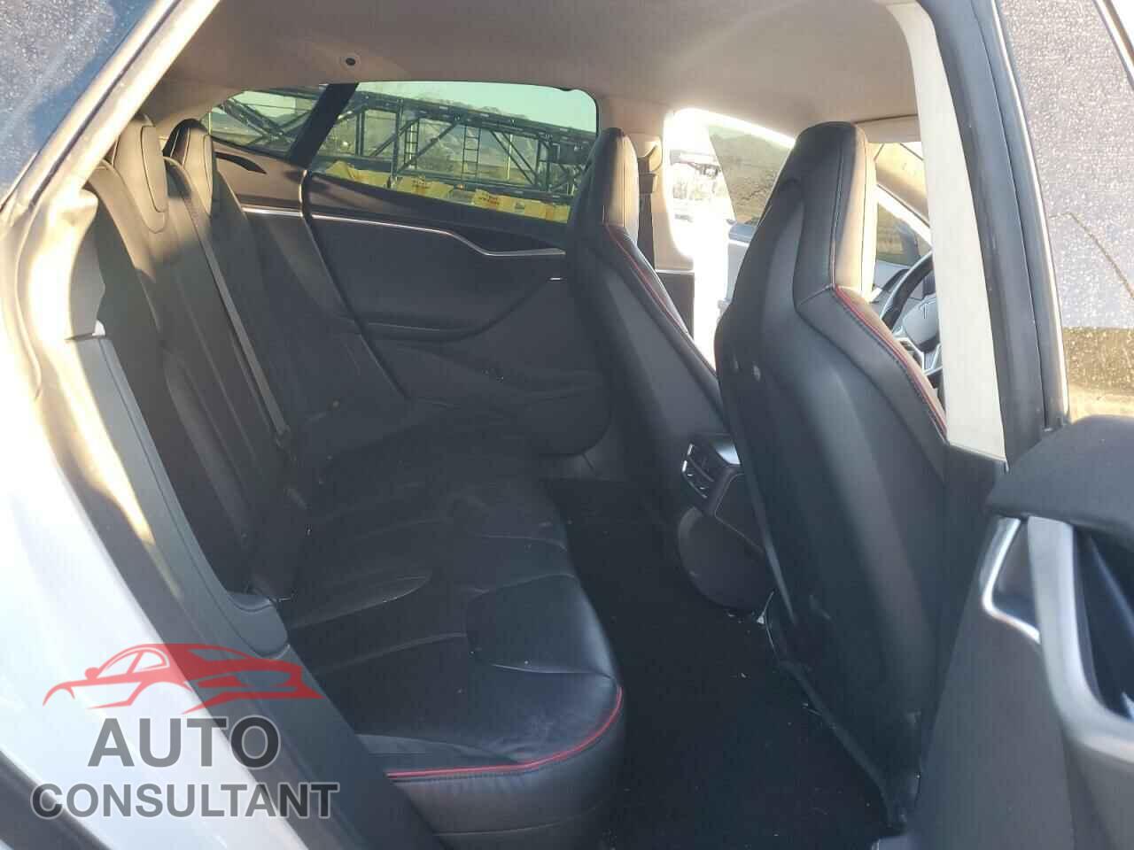 TESLA MODEL S 2014 - 5YJSA1H15EFP50298