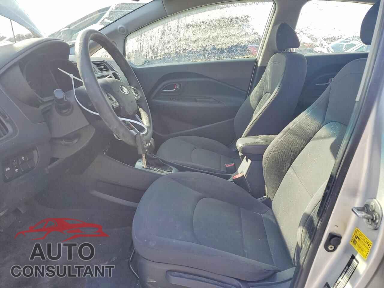 KIA RIO 2013 - KNADN4A38D6191492