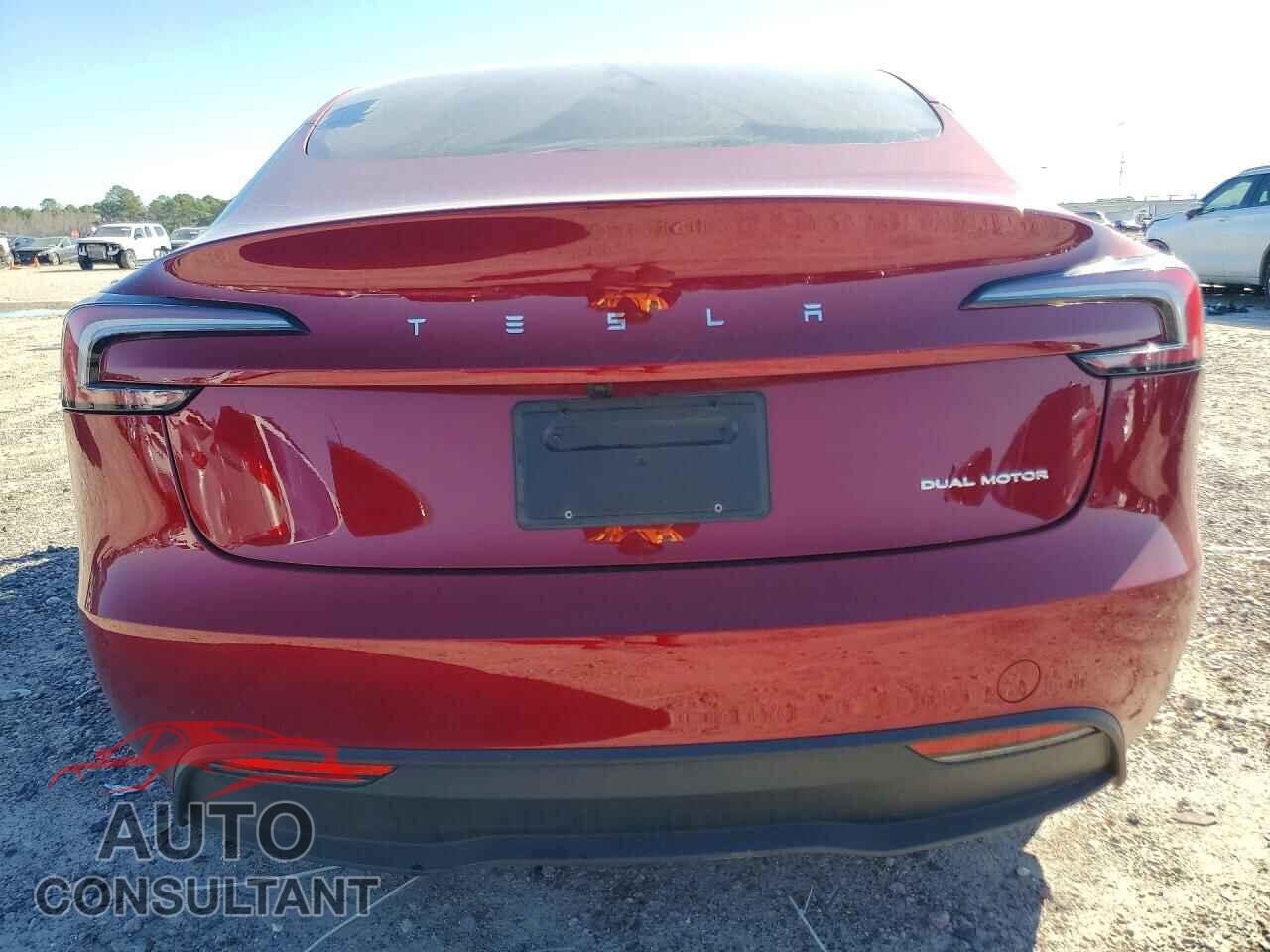 TESLA MODEL 3 2024 - 5YJ3E1EB6RF768384