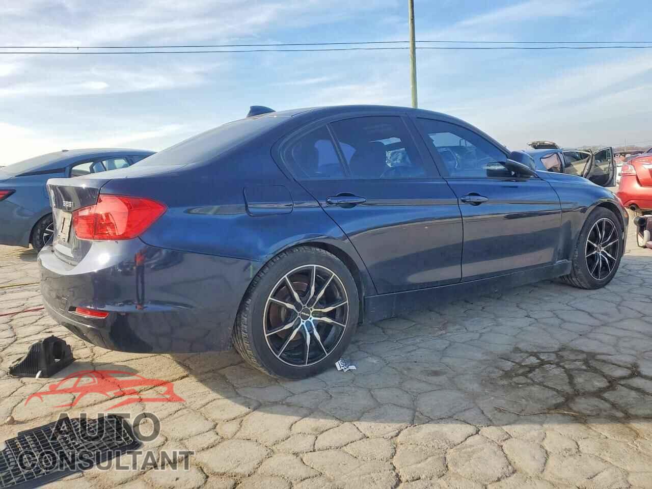 BMW 3 SERIES 2015 - WBA3A5G56FNS88298