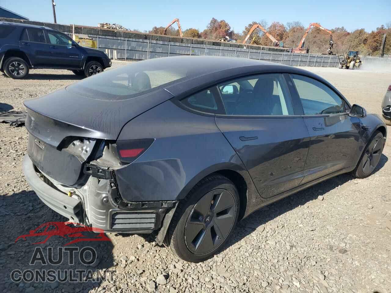 TESLA MODEL 3 2023 - 5YJ3E1EA3PF667744