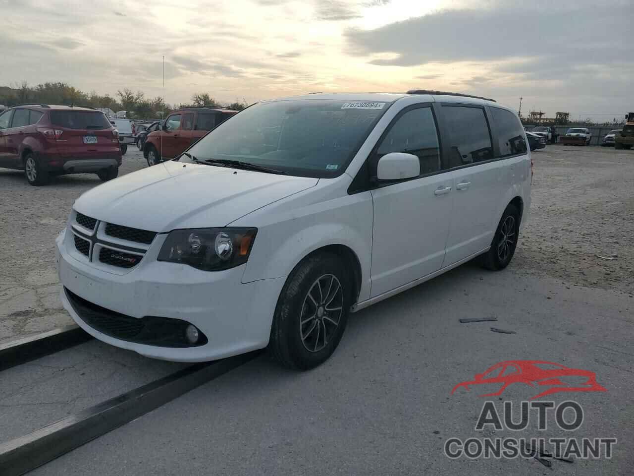 DODGE CARAVAN 2018 - 2C4RDGEG1JR340971