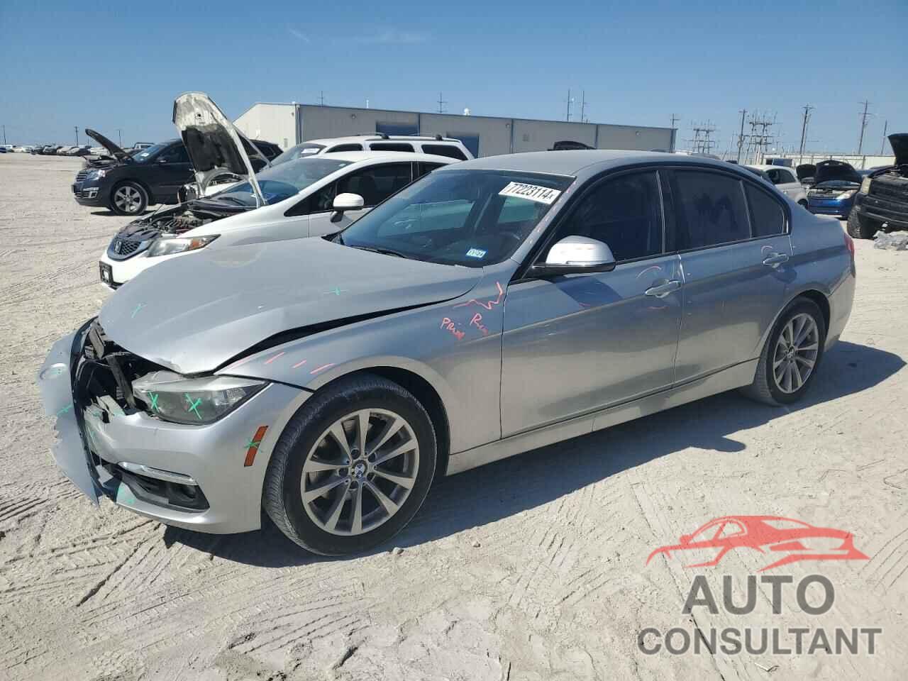 BMW 3 SERIES 2017 - WBA8E1G50HNU12801