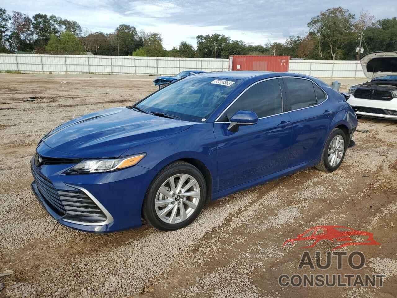 TOYOTA CAMRY 2023 - 4T1C11AK7PU088446