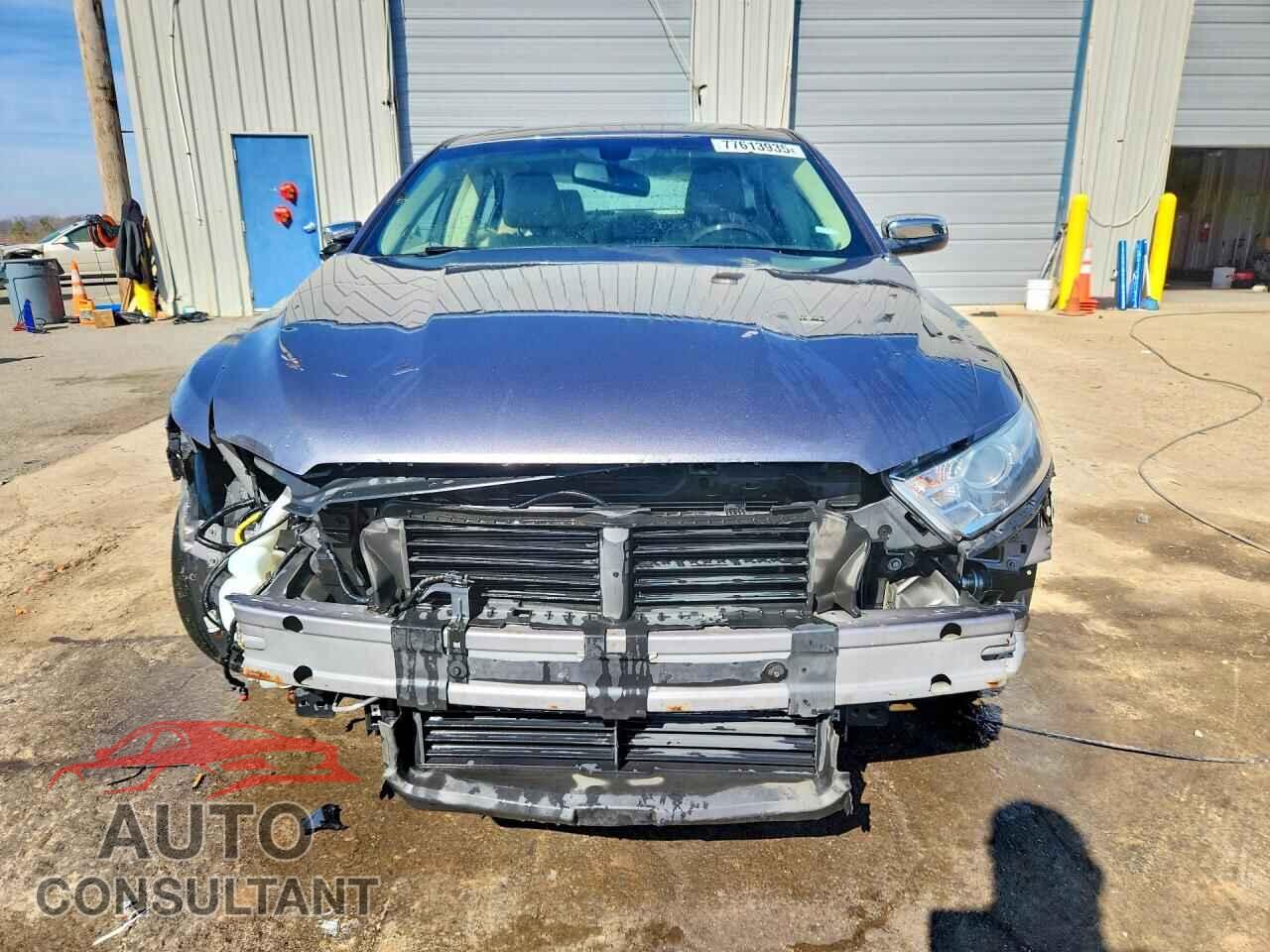 FORD TAURUS 2013 - 1FAHP2F81DG170846