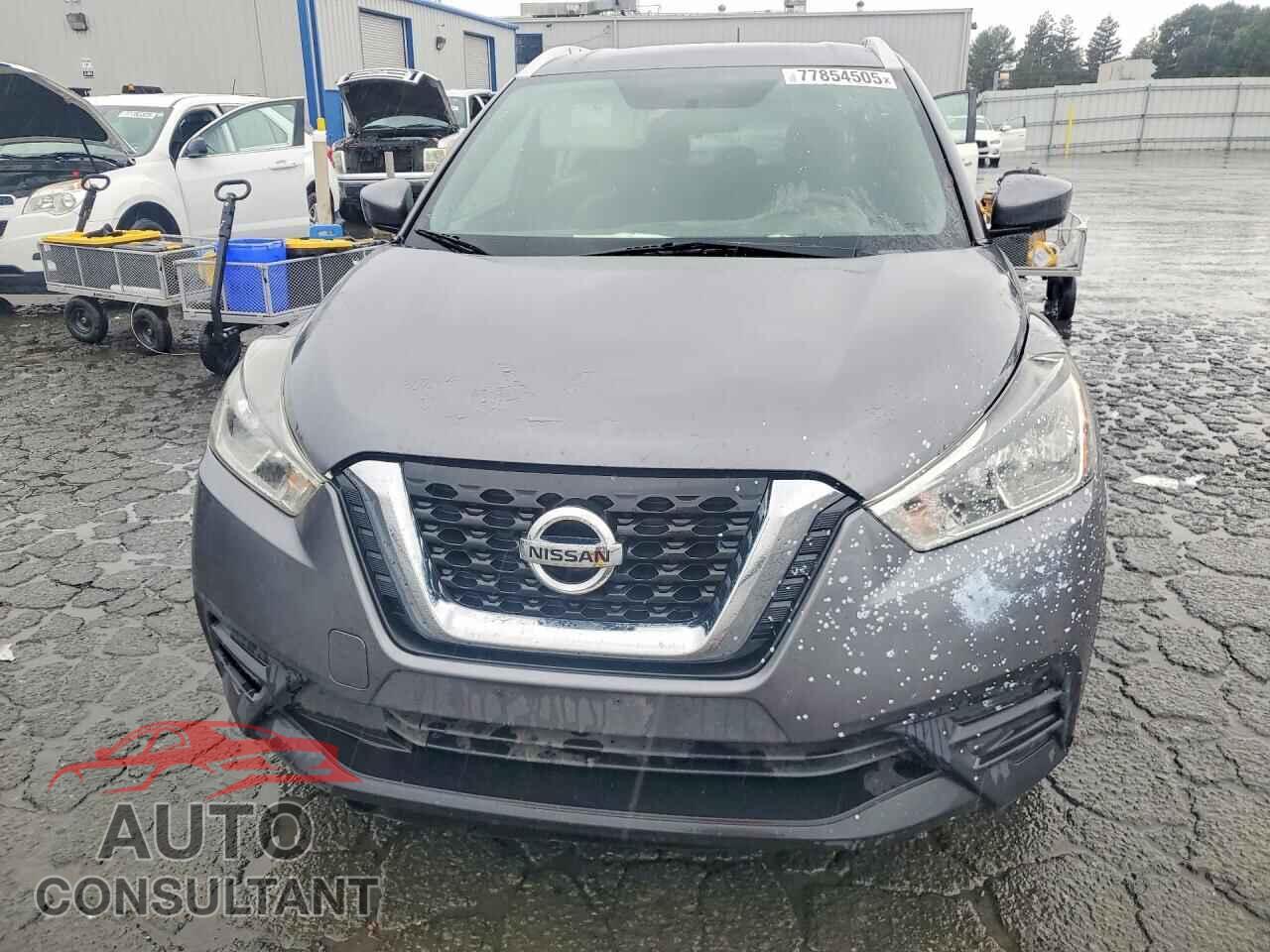 NISSAN KICKS 2019 - 3N1CP5CU3KL525373