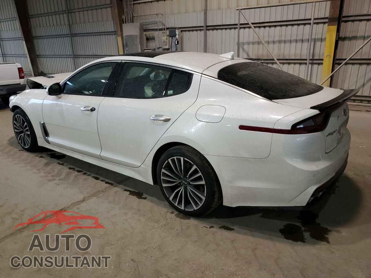 KIA STINGER 2018 - KNAE25LA7J6014555