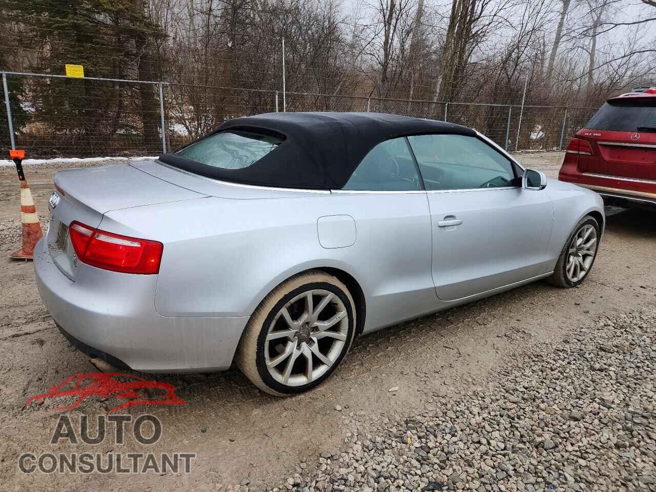 AUDI A5 2011 - WAUCFAFH3BN002360
