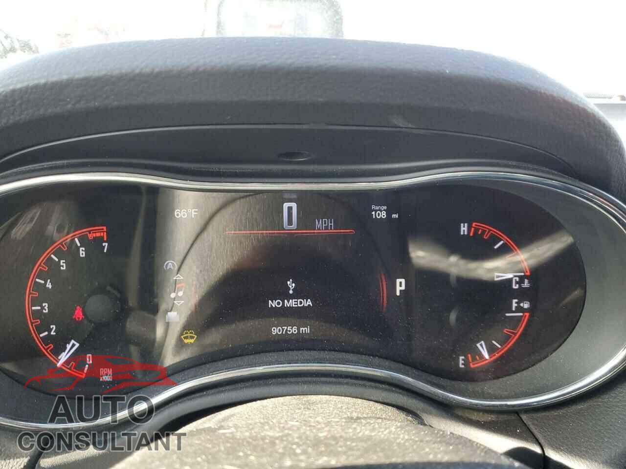 DODGE DURANGO 2018 - 1C4RDJAG2JC483018