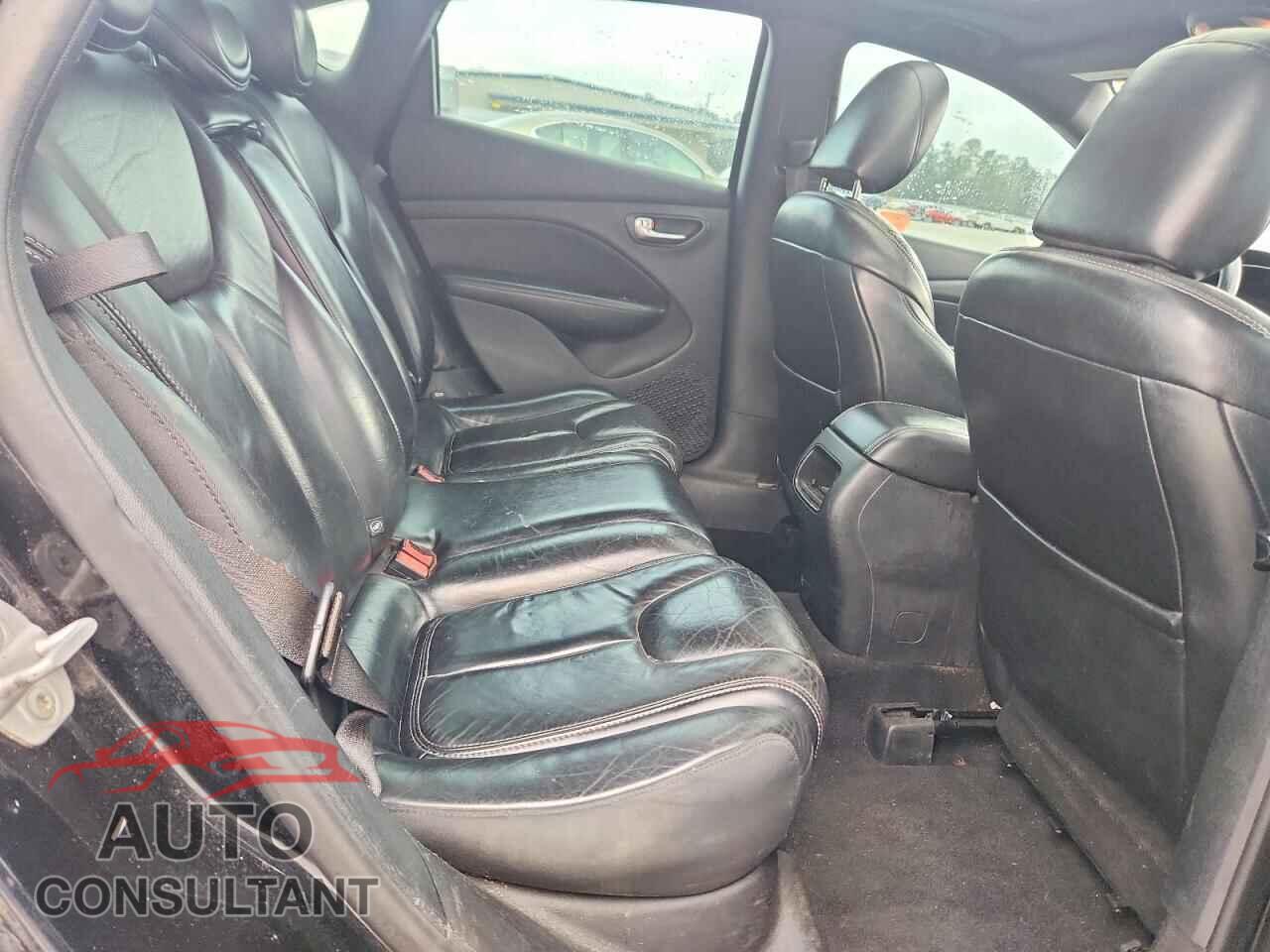DODGE DART 2013 - 1C3CDFCA4DD105426