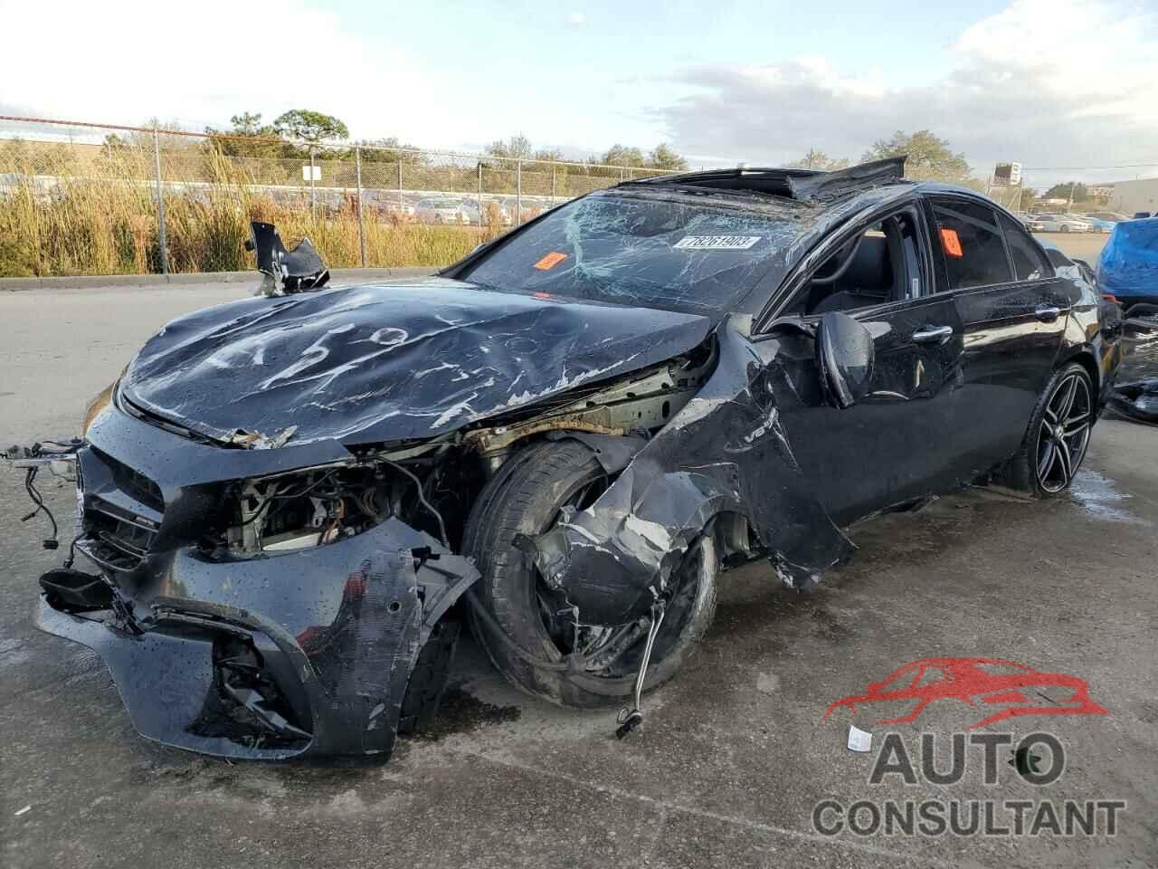 MERCEDES-BENZ E-CLASS 2019 - WDDZF8KB7KA518919