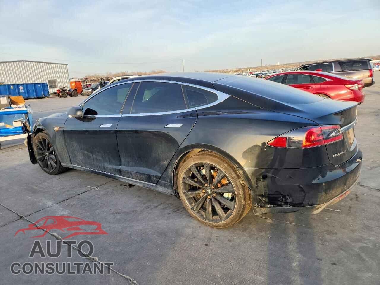 TESLA MODEL S 2014 - 5YJSA1H15EFP52715