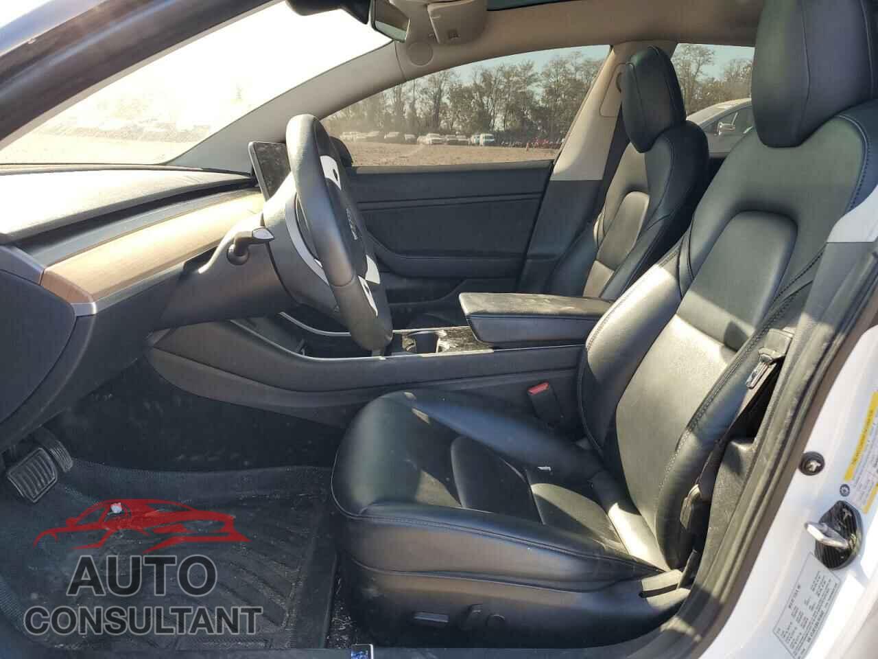 TESLA MODEL 3 2020 - 5YJ3E1EB5LF618452