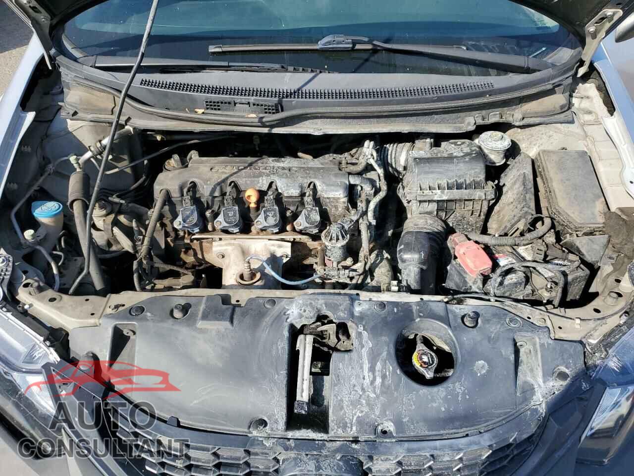 HONDA CIVIC 2013 - 2HGFB2F55DH505411