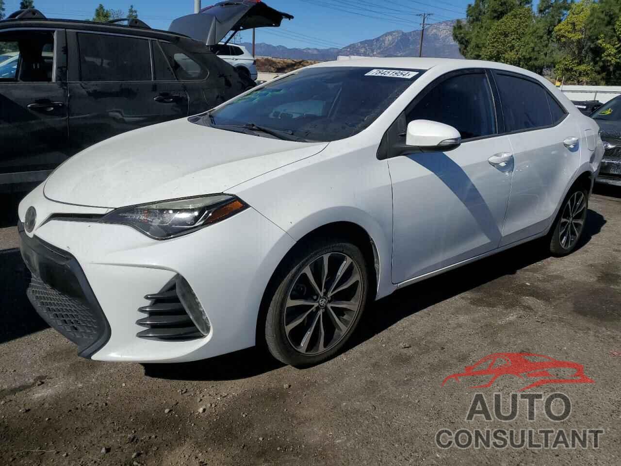 TOYOTA COROLLA 2017 - 5YFBURHE4HP577004