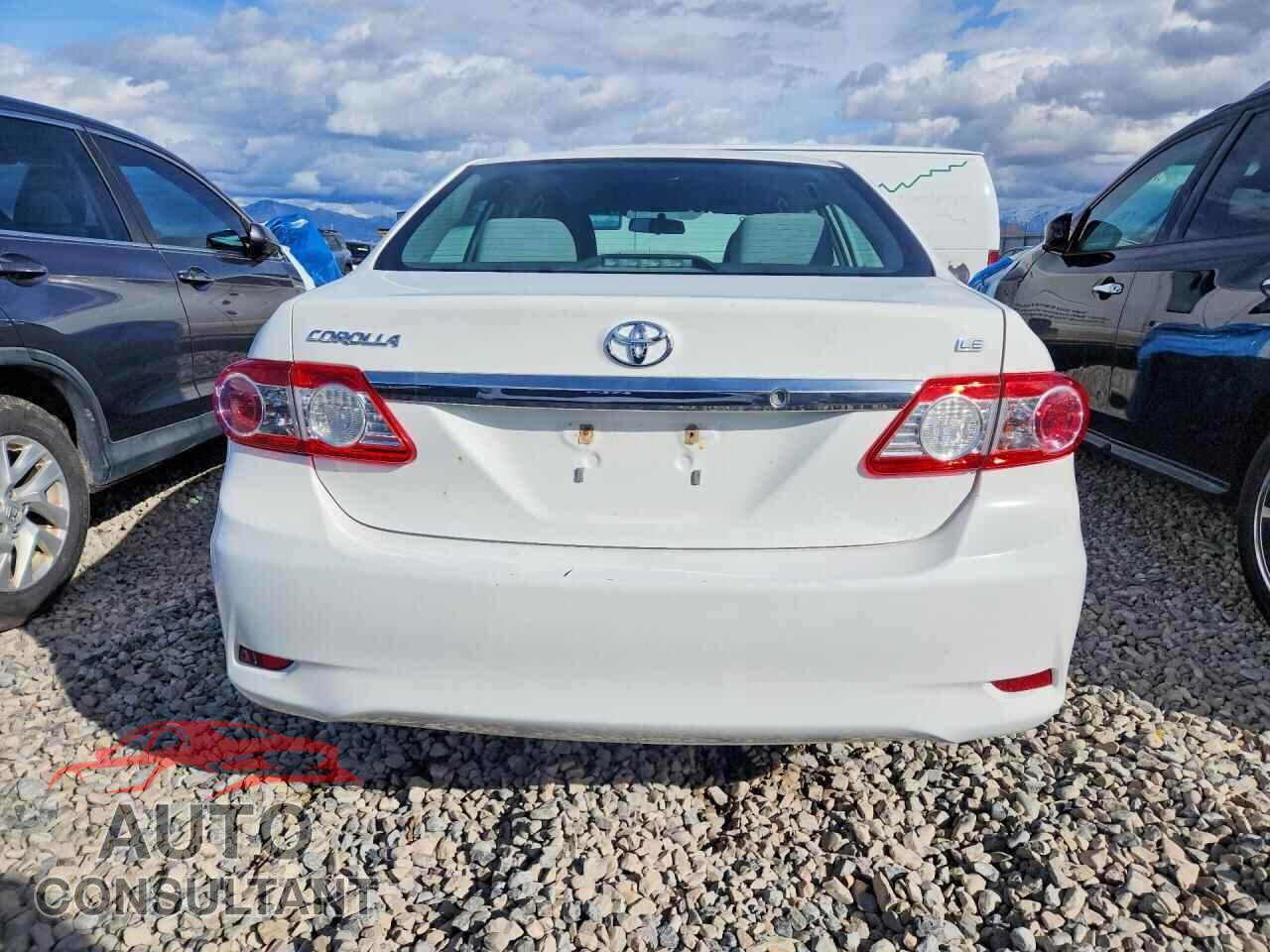 TOYOTA COROLLA 2011 - 2T1BU4EE6BC603407