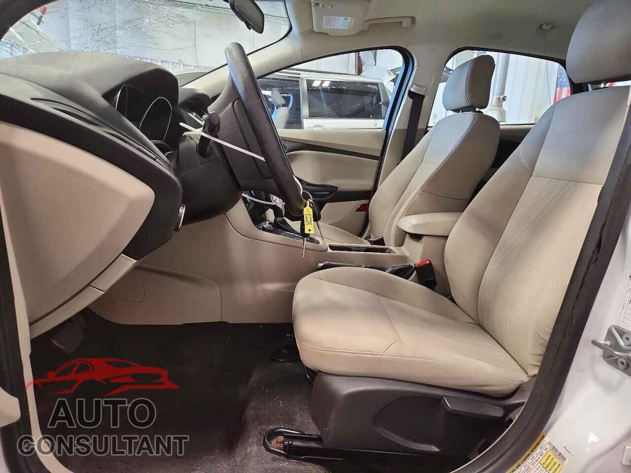FORD FOCUS 2016 - 1FADP3K29GL291416