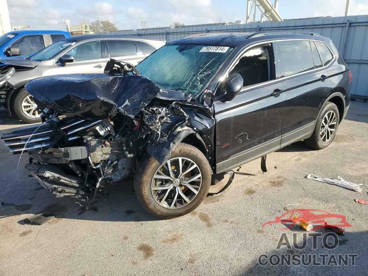 VOLKSWAGEN TIGUAN 2019 - 3VV2B7AX5KM073552