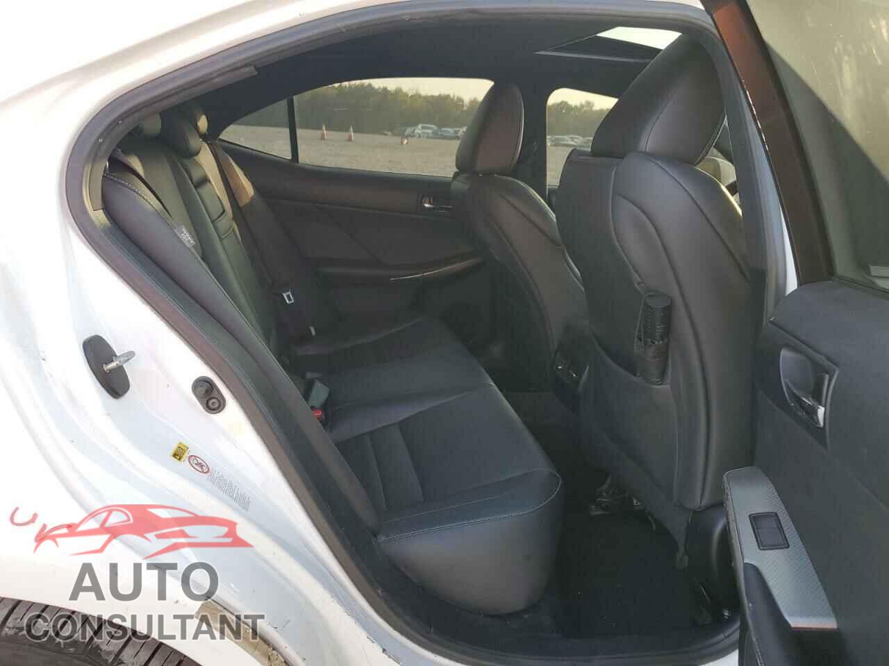 LEXUS IS 2014 - JTHBF1D28E5010972