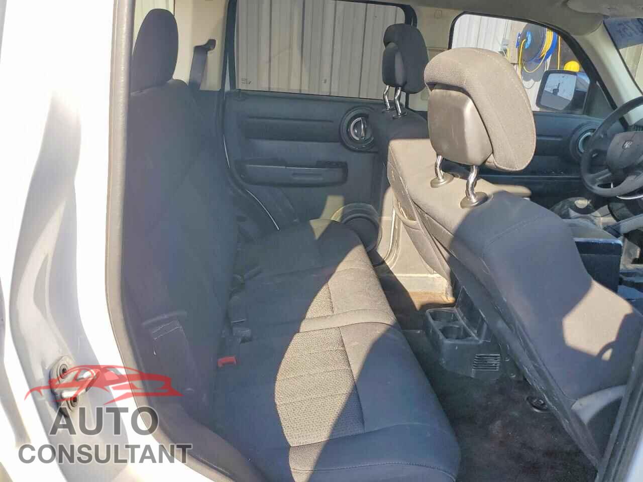 DODGE NITRO 2011 - 1D4PT4GK2BW597286