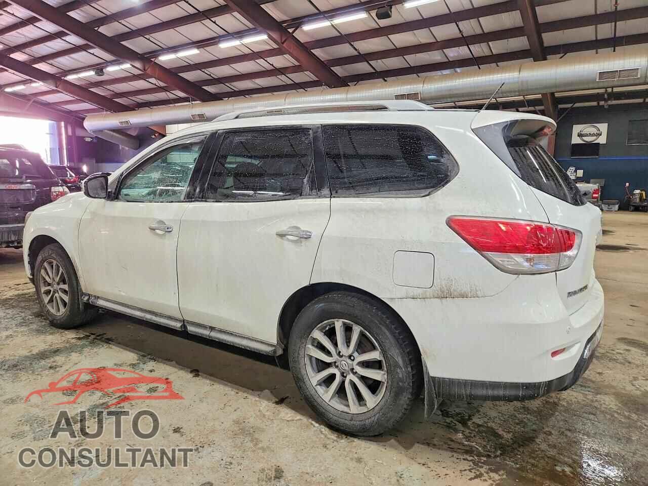 NISSAN PATHFINDER 2013 - 5N1AR2MM7DC679686
