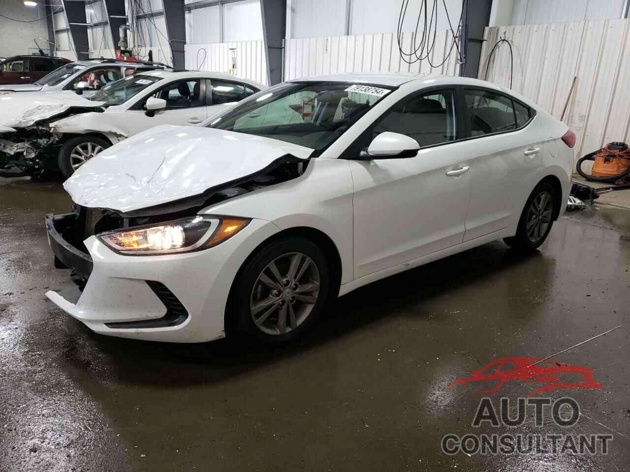 HYUNDAI ELANTRA 2018 - 5NPD84LF0JH318318