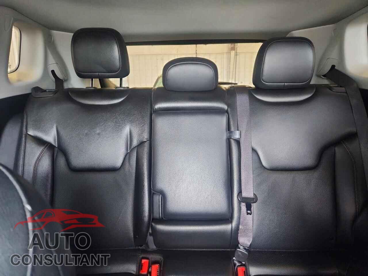 JEEP COMPASS 2021 - 3C4NJDCB3MT594325