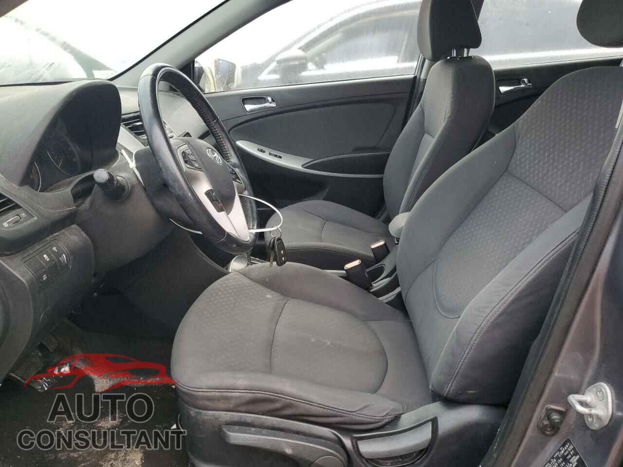 HYUNDAI ACCENT 2013 - KMHCU5AE1DU138357
