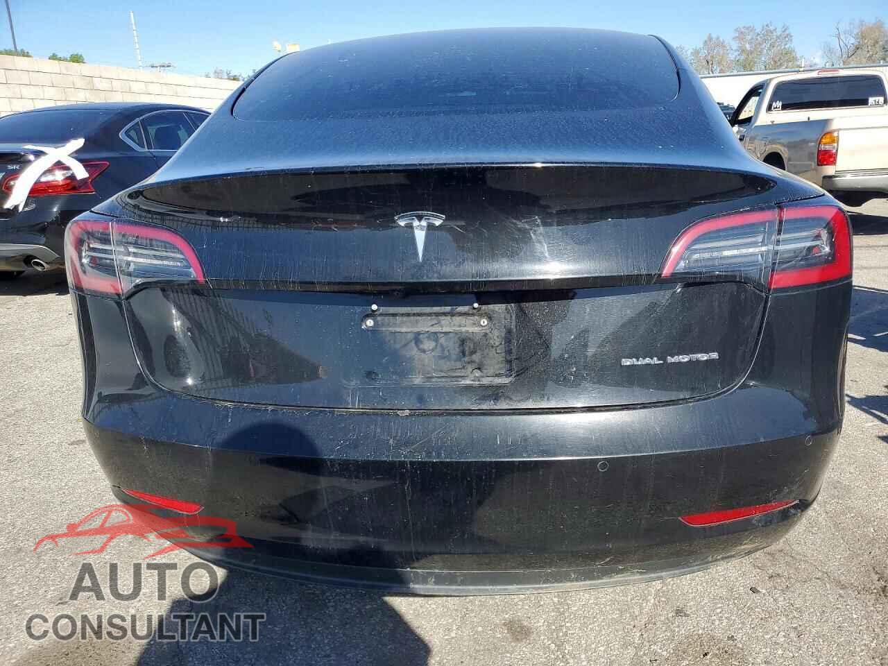 TESLA MODEL 3 2021 - 5YJ3E1EB1MF928342